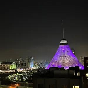 с видом на шатыр центр города Апартаменты